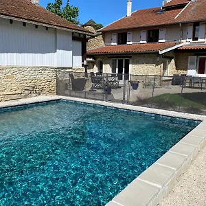 Bed & Breakfast Le Saint-hilaire Francia