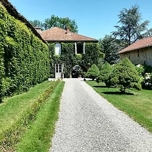 https://la-seigneurie-de-tillac.midi-pyreneeshotels.com